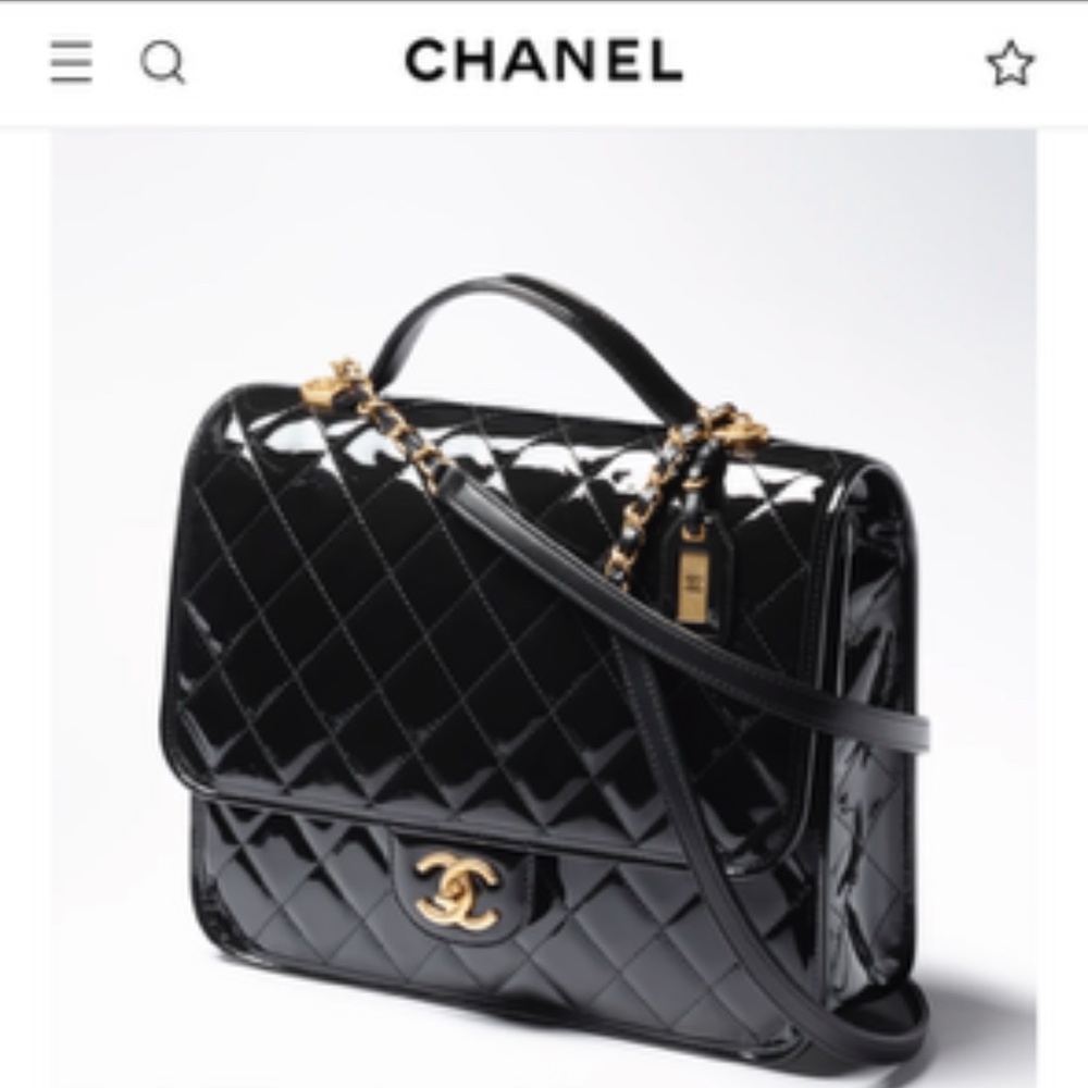 CHANEL LARGE BACKPACK - Fall/Winter 2022-23: SOLD OUT & RARE FIND!